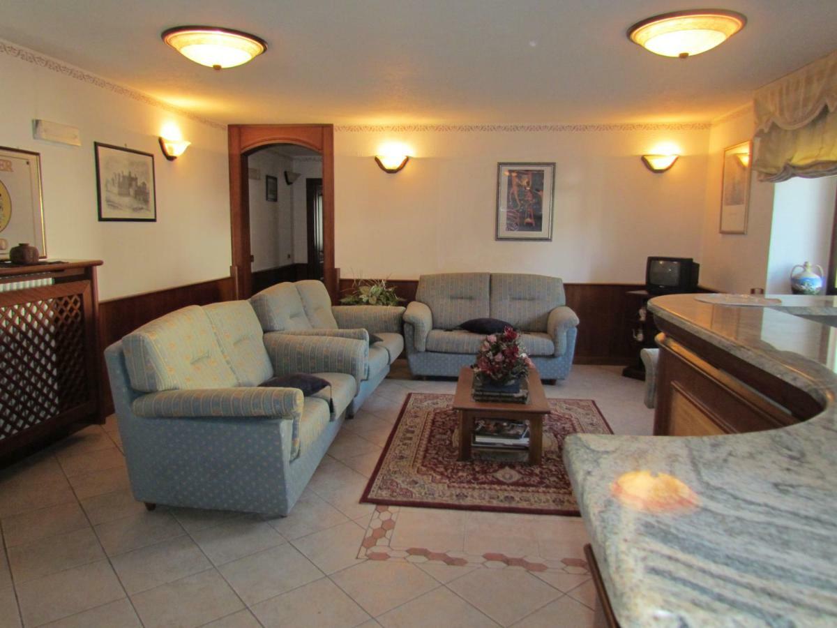 Residence Du Chateau Fenis Dış mekan fotoğraf