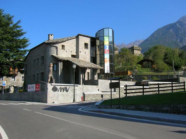 Residence Du Chateau Fenis Dış mekan fotoğraf